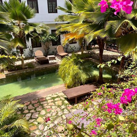 Olma Colonial Suites Akra Dış mekan fotoğraf