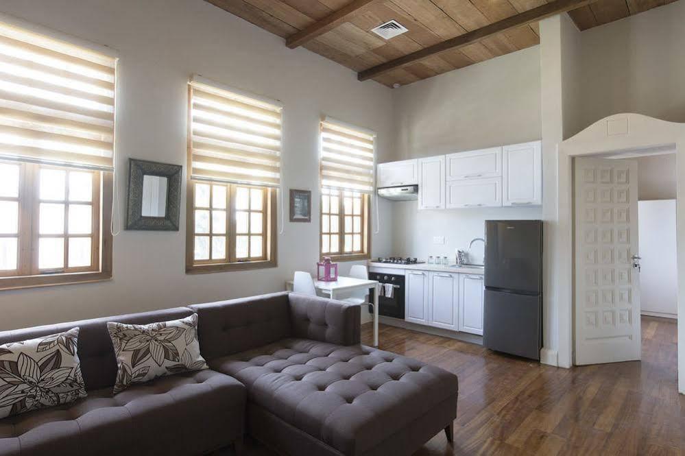 Olma Colonial Suites Akra Dış mekan fotoğraf