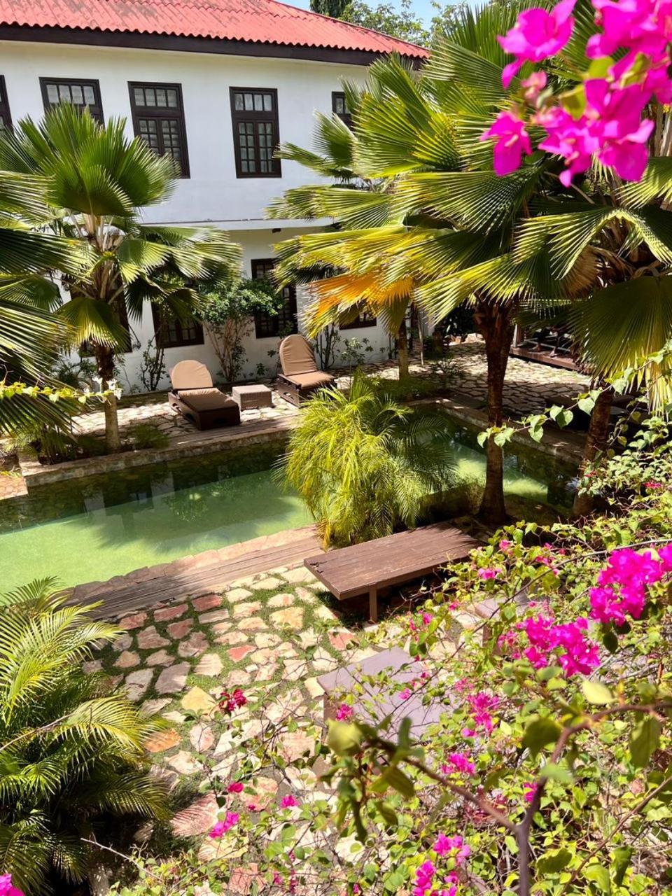 Olma Colonial Suites Akra Dış mekan fotoğraf