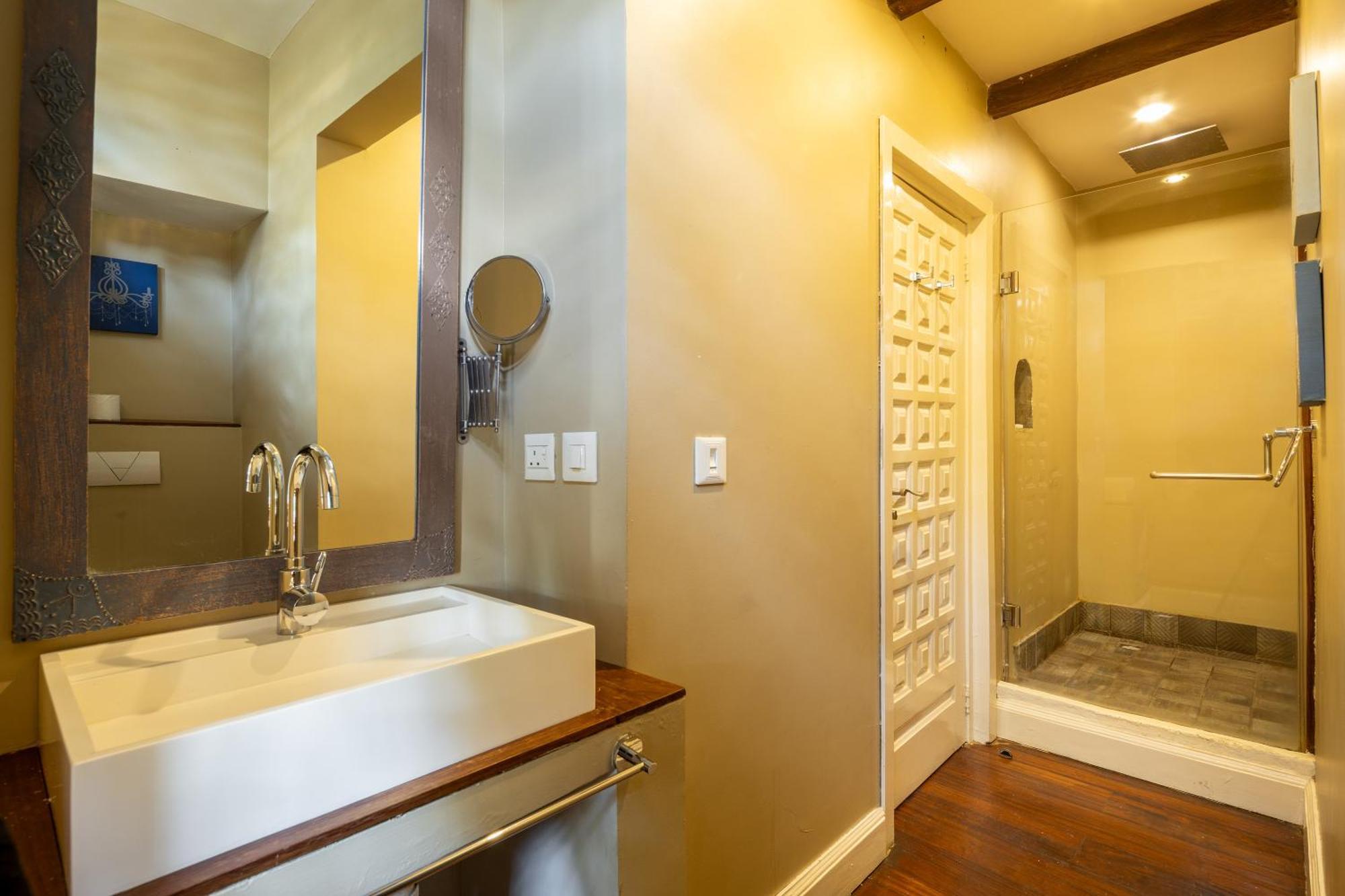 Olma Colonial Suites Akra Dış mekan fotoğraf